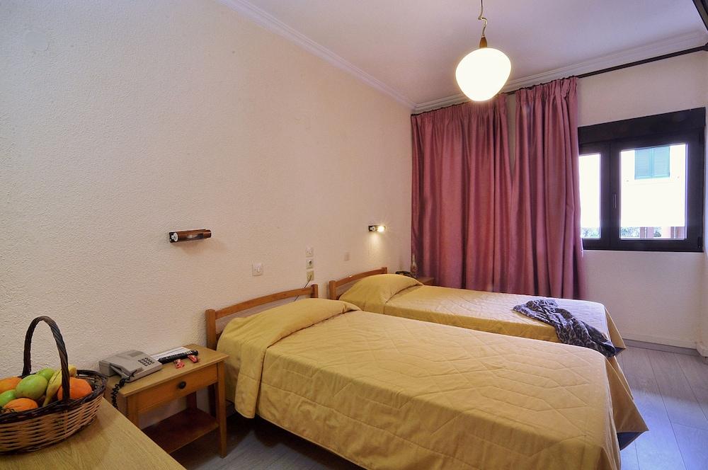Hotel Atlantis Corfu  Ngoại thất bức ảnh